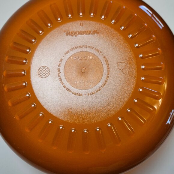 Tupperware Tupperwave with unopened book - Picture 5 of 5